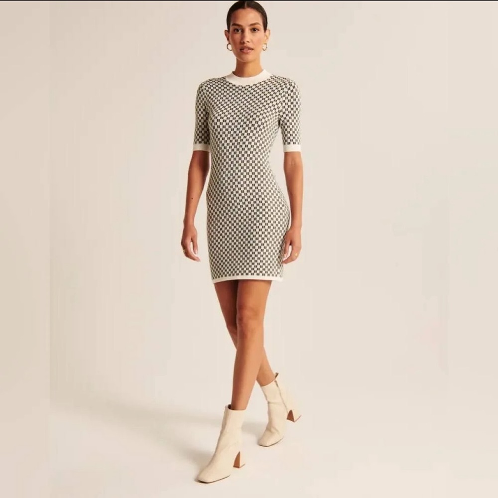 NWT Abercrombie Modneck Sweater Dress